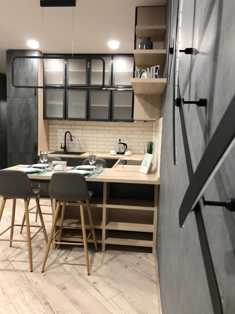 Luxury Loft Apartments Odessa Exterior foto