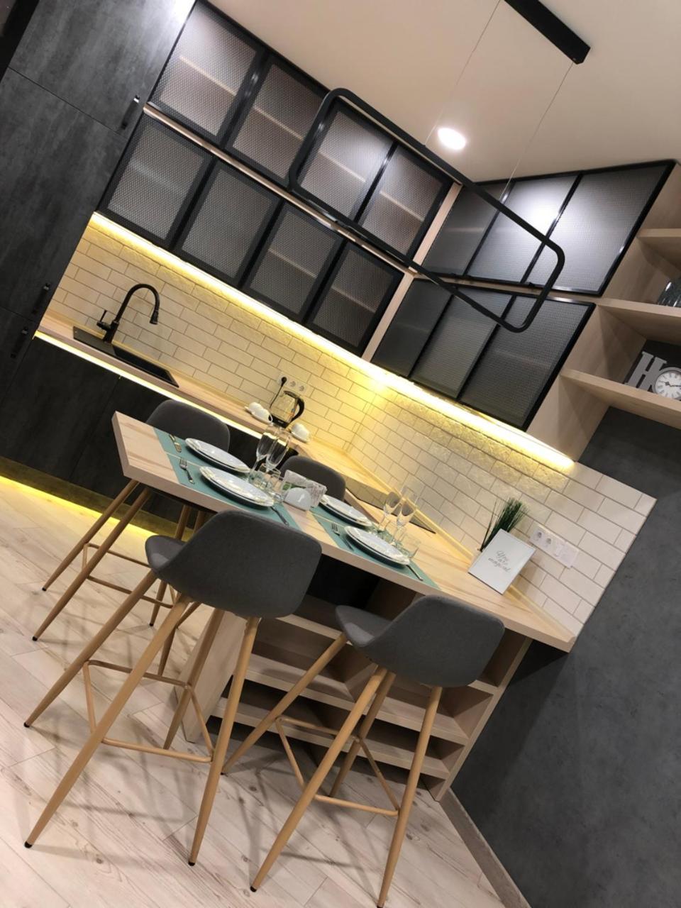 Luxury Loft Apartments Odessa Exterior foto