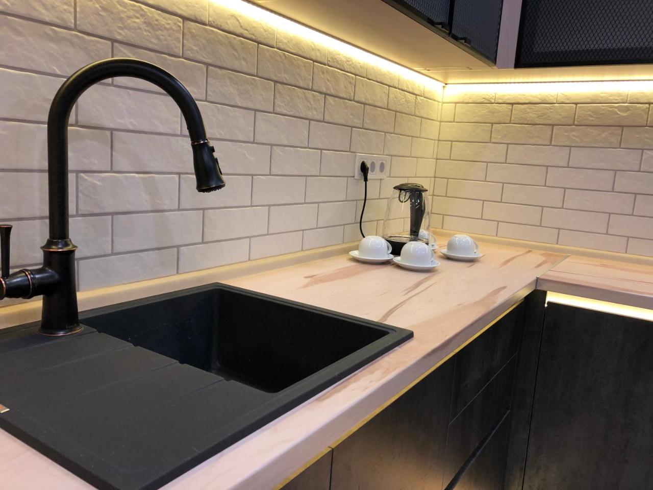 Luxury Loft Apartments Odessa Exterior foto
